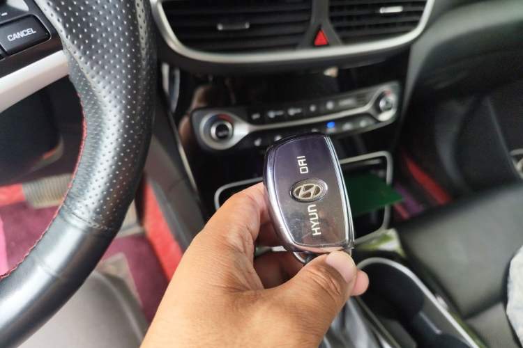 Used Hyundai Tucson 2020 280TGDi Two-Wheel-Drive GLS Smart Connectivity Version China VI Standard Vehicle Key