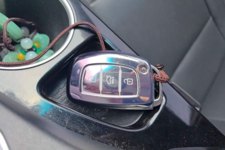 Used Hyundai Tucson 2020 280TGDi Two-Wheel-Drive GLS Fashion Edition China VI Standard Vehicle Key
