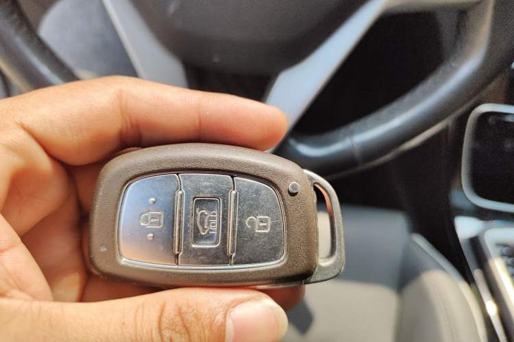 Used Hyundai Tucson 2020 280TGDi Dual-Clutch Two-Wheel Drive Smart Edition Emission Standard China V Vehicle Key