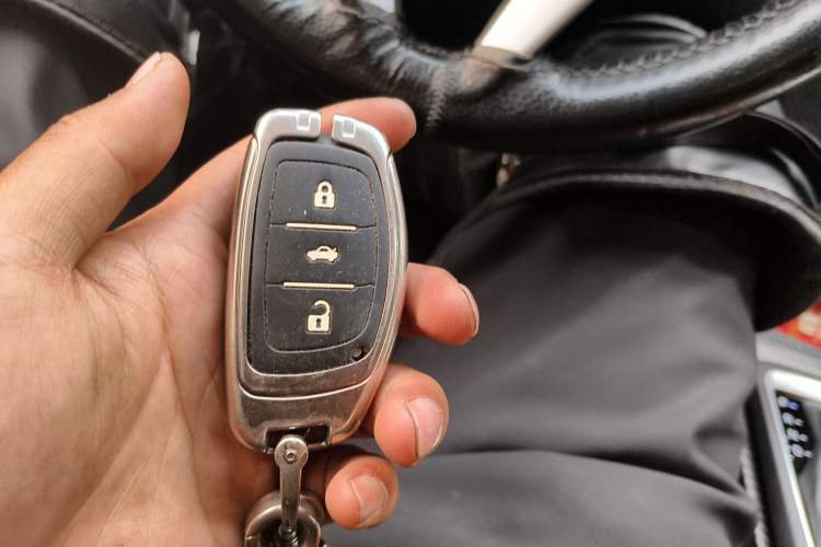 Used Hyundai Tucson 2020 280TGDi Two-Wheel-Drive GLS Smart Connectivity Version China VI Standard Vehicle Key
