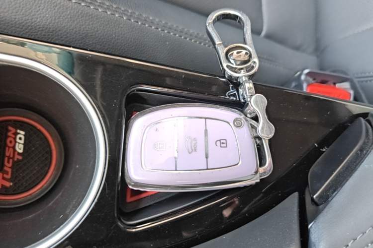 Used Hyundai Tucson 2020 280 TGDi Two-Wheel-Drive DLX Smart Enjoyment Version China VI Standard Vehicle Key