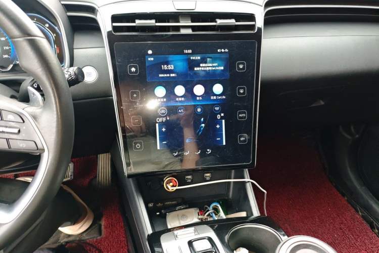 Used Hyundai Tucson 2021 Tucson L 1.5T DCT GLX Elite Edition Audio And AC Panel