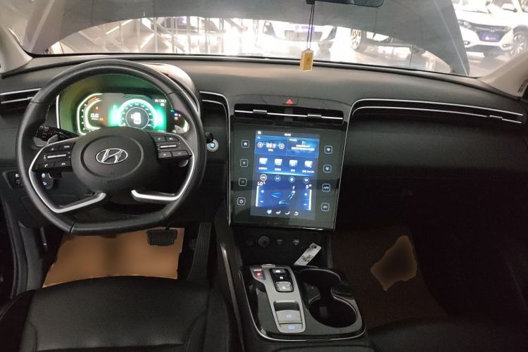Used Hyundai Tucson 2021 Tucson L 1.5T DCT GLX Elite Edition Center Console
