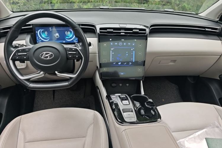 Used Hyundai Tucson 2021 Tucson L 1.5T DCT TOP Flagship Edition Center Console