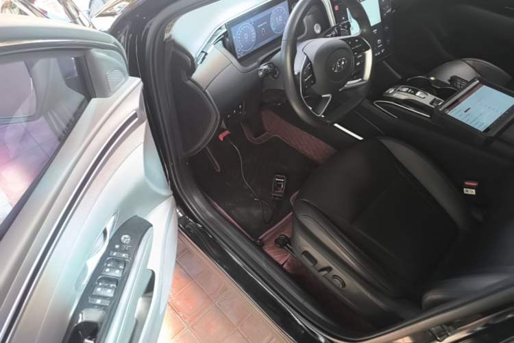 Used Hyundai Tucson 2021 Tucson L 1.5T DCT Luxury Prestige Edition Driver Seat