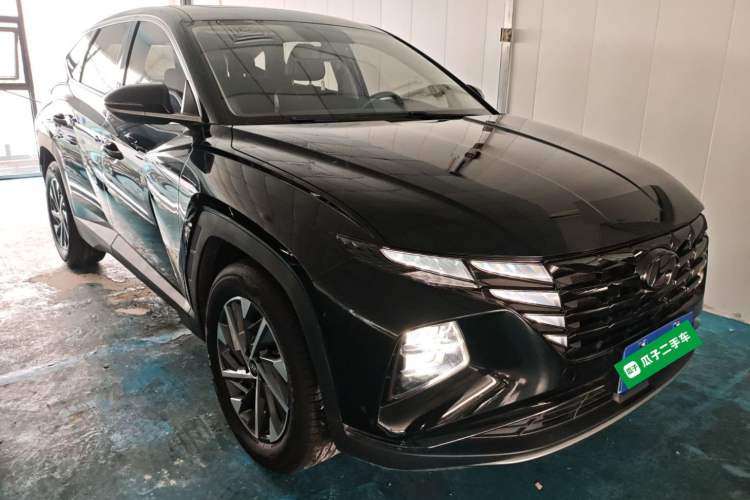Used Hyundai Tucson 2021 Tucson L 1.5T DCT GLX Elite Edition Front Right 45 Deg