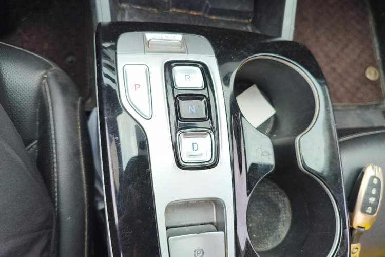 Used Hyundai Tucson 2021 Tucson L 1.5T DCT Luxury Prestige Edition Gear Lever