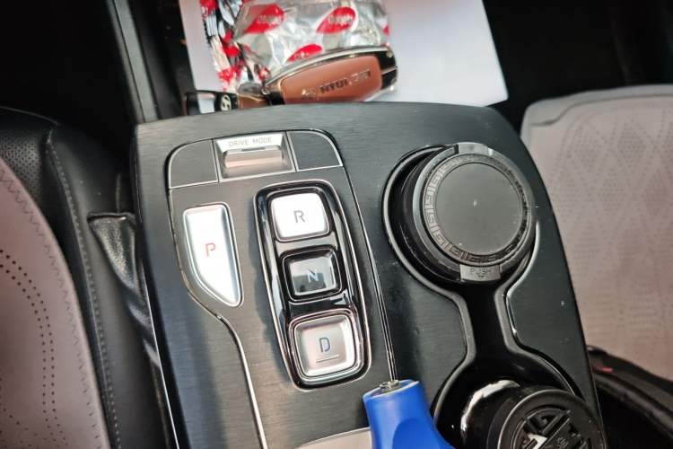 Used Hyundai Tucson 2021 Tucson L 1.5T DCT GLX Elite Edition Gear Lever