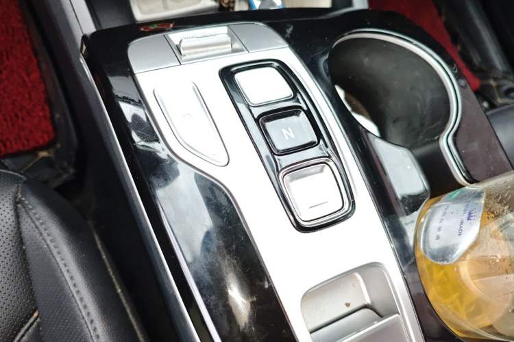 Used Hyundai Tucson 2021 Tucson L 1.5T DCT GLX Elite Edition Gear Lever