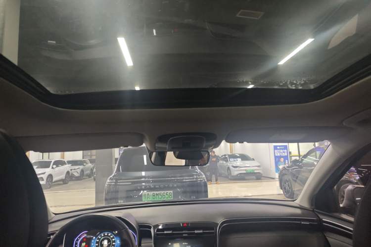 Used Hyundai Tucson 2021 Tucson L 1.5T DCT GLX Elite Edition Headliner