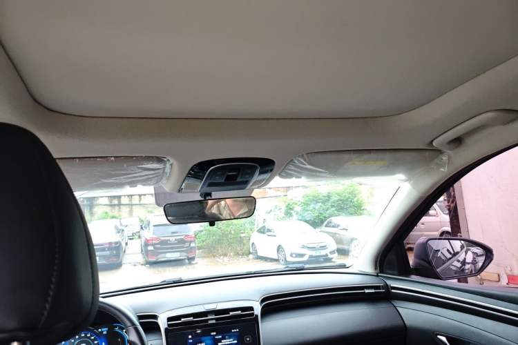Used Hyundai Tucson 2021 Tucson L 1.5T DCT GLX Elite Edition Headliner