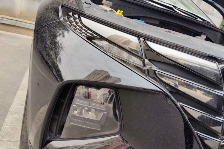 Used Hyundai Tucson 2021 Tucson L 1.5T DCT GLX Elite Edition Right Front Headlight