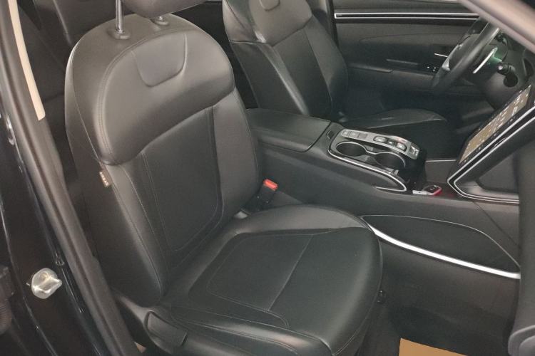 Used Hyundai Tucson 2021 Tucson L 1.5T DCT GLX Elite Edition Right Front Seat