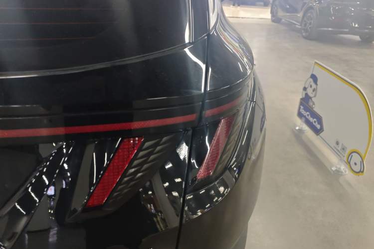 Used Hyundai Tucson 2021 Tucson L 1.5T DCT GLX Elite Edition Right Rear Taillight