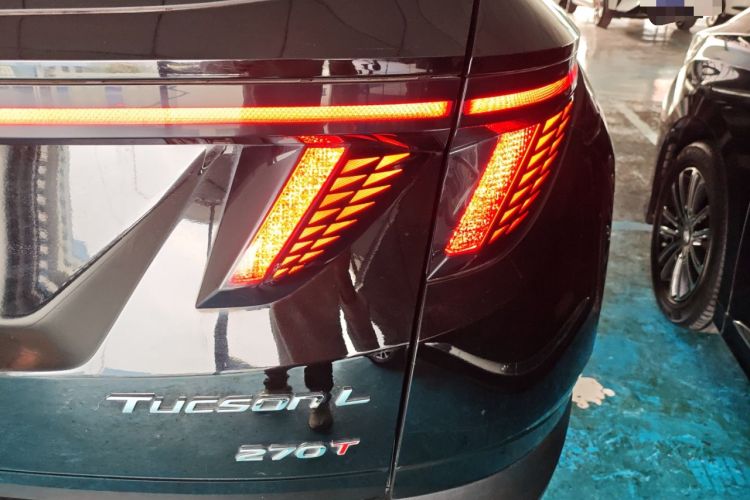 Used Hyundai Tucson 2021 Tucson L 1.5T DCT GLX Elite Edition Right Rear Taillight