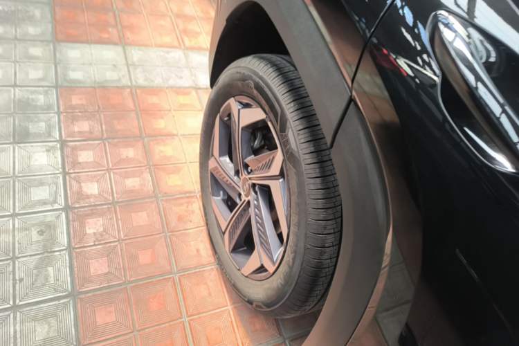 Used Hyundai Tucson 2021 Tucson L 1.5T DCT Luxury Prestige Edition Right Rear Wheel Hub