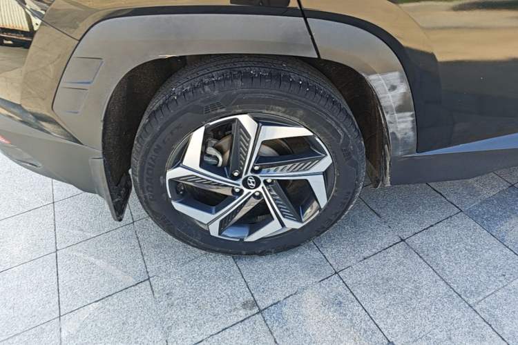 Used Hyundai Tucson 2021 Tucson L 1.5T DCT Luxury Prestige Edition Right Rear Wheel Hub