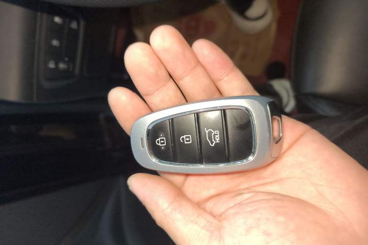 Used Hyundai Tucson 2021 Tucson L 1.5T DCT GLX Elite Edition Vehicle Key