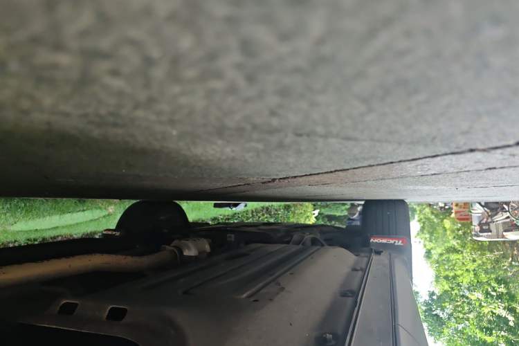 Used Hyundai Tucson  Chassis Rear Left