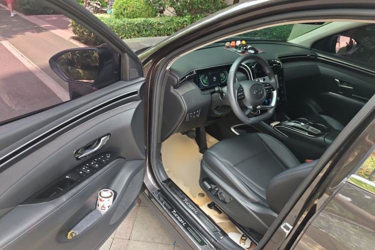 Used Hyundai Tucson  Driver Seat