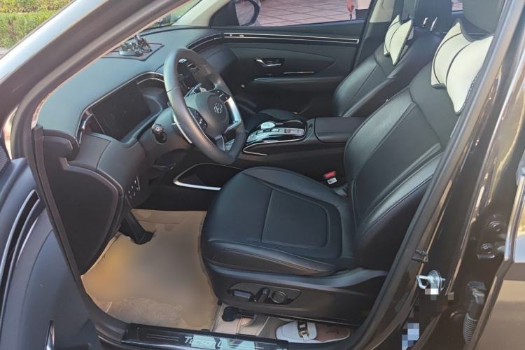 Used Hyundai Tucson 2021 Tucson L 1.5T DCT Luxury Prestige Edition Left Front Seat