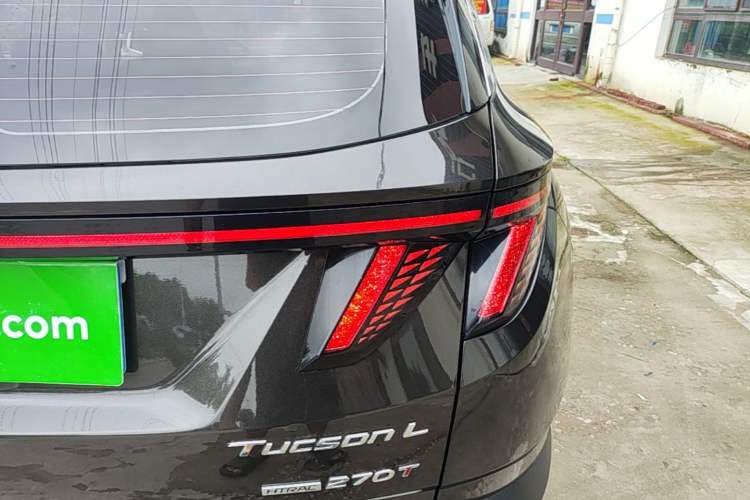 Used Hyundai Tucson  Right Rear Taillight