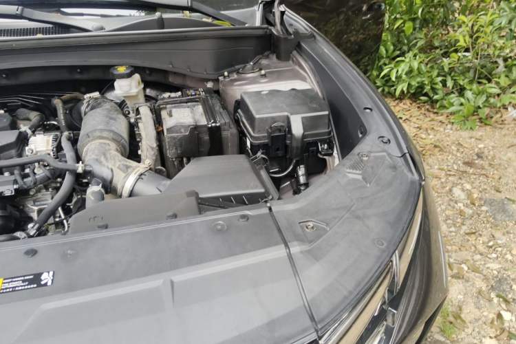 Used Hyundai Tucson 2021 Tucson L 1.5T DCT GLX Elite Edition Engine Bay Left