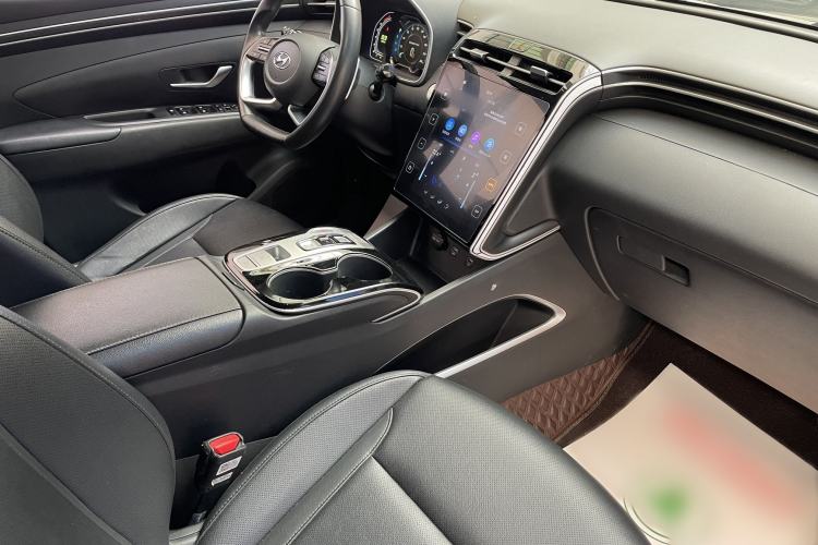 Used Hyundai Tucson 2021 Tucson L 1.5T DCT GLX Elite Edition Interior 2