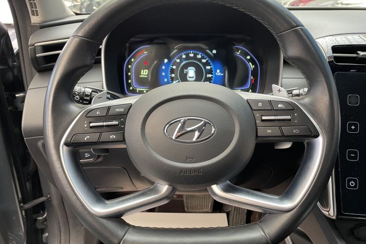 Used Hyundai Tucson 2021 Tucson L 1.5T DCT GLX Elite Edition Steering Wheel
