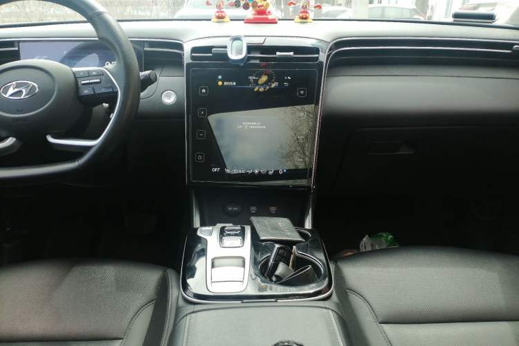 Used Hyundai Tucson 2021 Tucson L 1.5T DCT Luxury Prestige Edition Audio And AC Panel