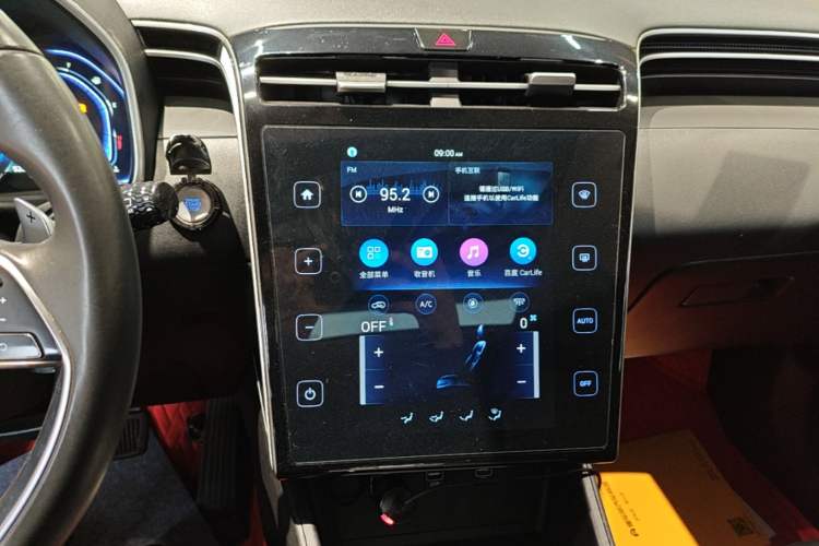 Used Hyundai Tucson 2021 Tucson L 1.5T DCT GLX Elite Edition Audio And AC Panel