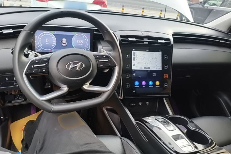 Used Hyundai Tucson 2021 Tucson L 1.5T DCT Luxury Prestige Edition Center Console