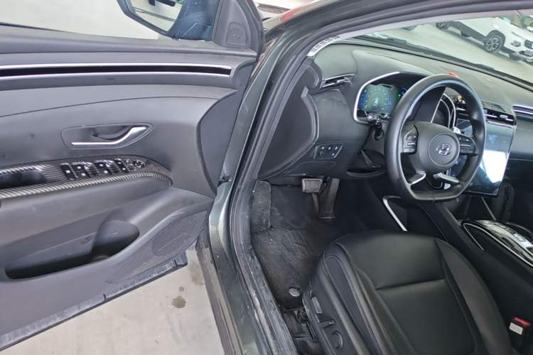 Used Hyundai Tucson 2021 Tucson L 1.5T DCT GLX Elite Edition Driver Seat