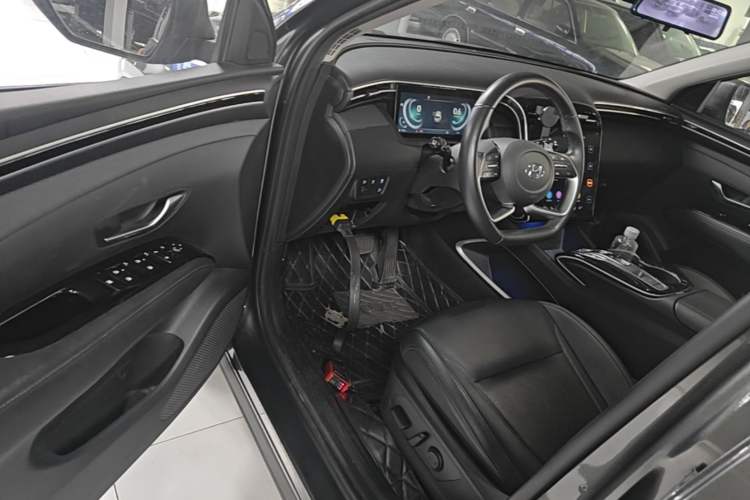 Used Hyundai Tucson 2021 Tucson L 1.5T DCT Luxury Prestige Edition Driver Seat