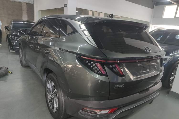Used Hyundai Tucson 2021 Tucson L 1.5T DCT GLX Elite Edition Exterior 2