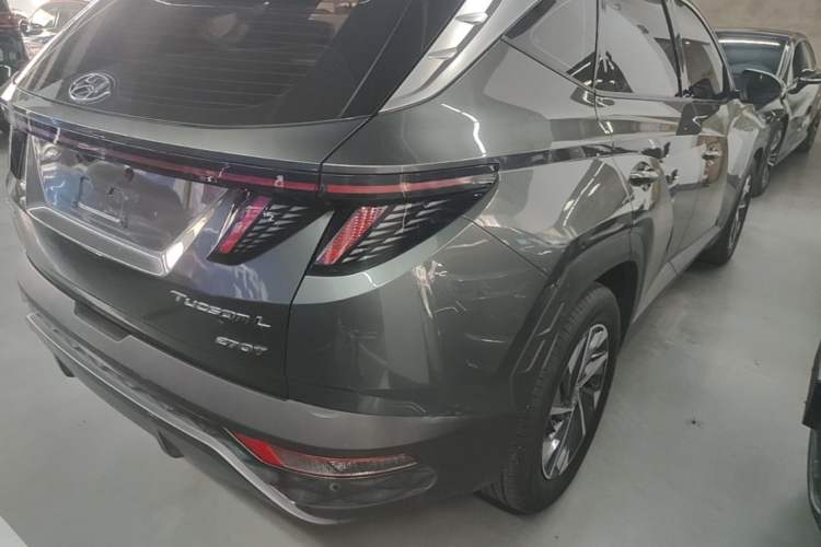 Used Hyundai Tucson 2021 Tucson L 1.5T DCT GLX Elite Edition Exterior 3