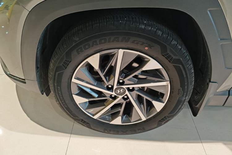 Used Hyundai Tucson 2021 Tucson L 1.5T DCT GLX Elite Edition Exterior 4