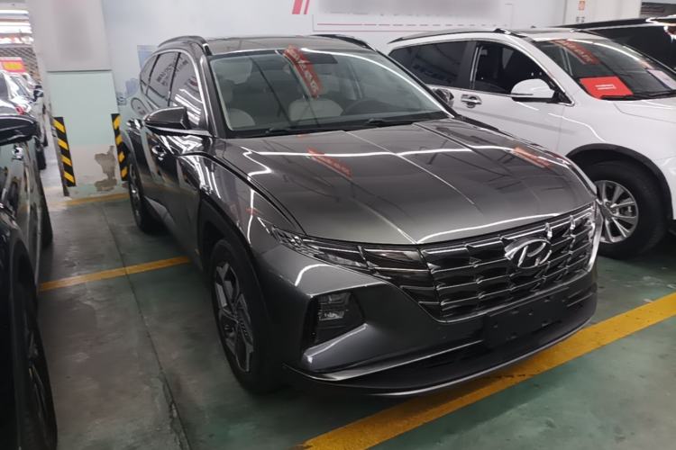 Used Hyundai Tucson 2021 Tucson L 1.5T DCT Luxury Prestige Edition Front Right 45 Deg