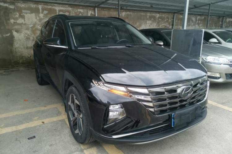 Used Hyundai Tucson 2021 Tucson L 1.5T DCT Luxury Prestige Edition Front Right 45 Deg