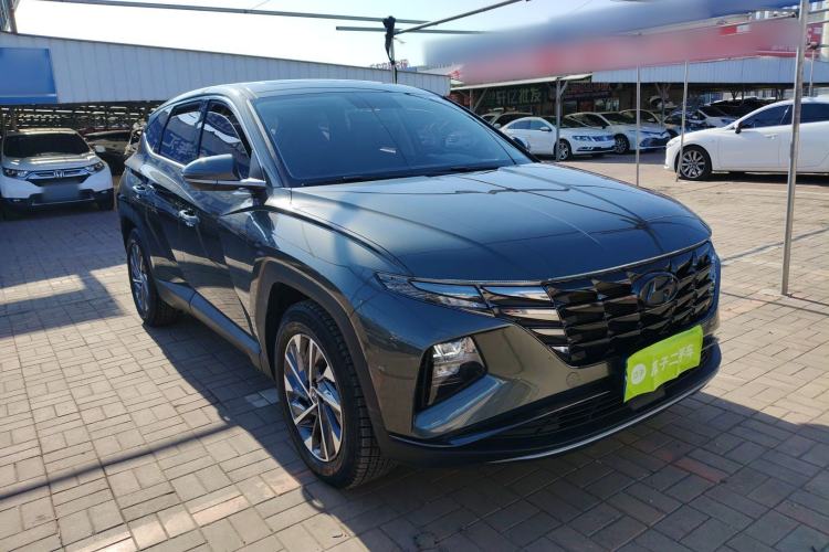 Used Hyundai Tucson 2021 Tucson L 1.5T DCT GLX Elite Edition Front Right 45 Deg