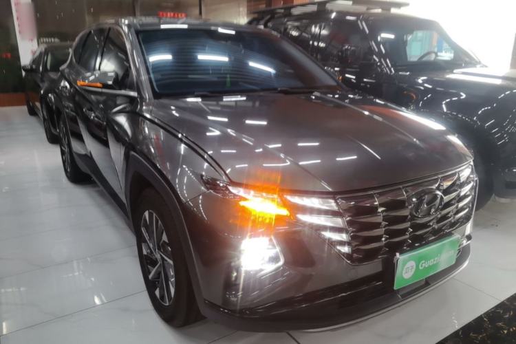 Used Hyundai Tucson 2021 Tucson L 1.5T DCT GLX Elite Edition Front Right 45 Deg