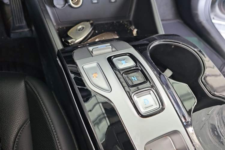 Used Hyundai Tucson 2021 Tucson L 1.5T DCT GLX Elite Edition Gear Lever