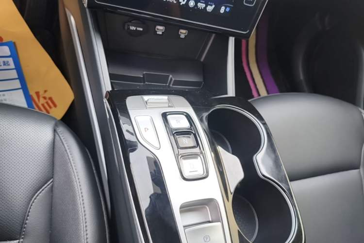 Used Hyundai Tucson 2021 Tucson L 1.5T DCT Luxury Prestige Edition Gear Lever