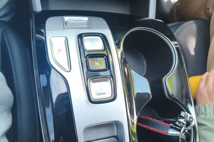 Used Hyundai Tucson 2021 Tucson L 1.5T DCT GLX Elite Edition Gear Lever