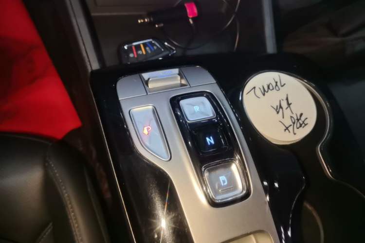 Used Hyundai Tucson 2021 Tucson L 1.5T DCT GLX Elite Edition Gear Lever