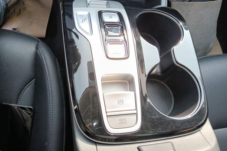 Used Hyundai Tucson 2021 Tucson L 1.5T DCT Luxury Prestige Edition Gear Lever