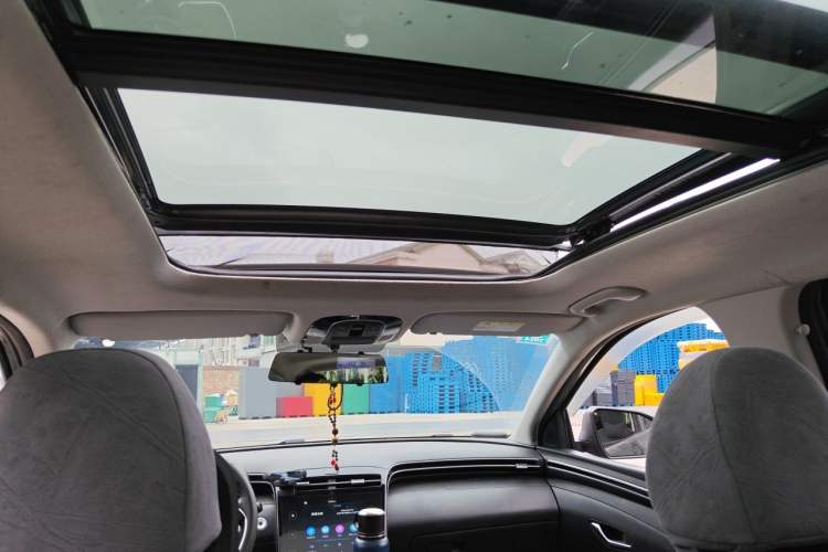 Used Hyundai Tucson 2021 Tucson L 1.5T DCT GLX Elite Edition Headliner