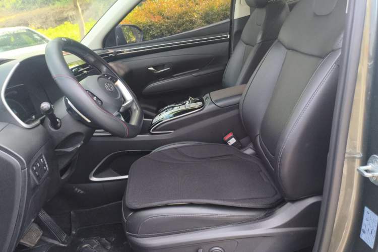 Used Hyundai Tucson 2021 Tucson L 1.5T DCT GLX Elite Edition Left Front Seat