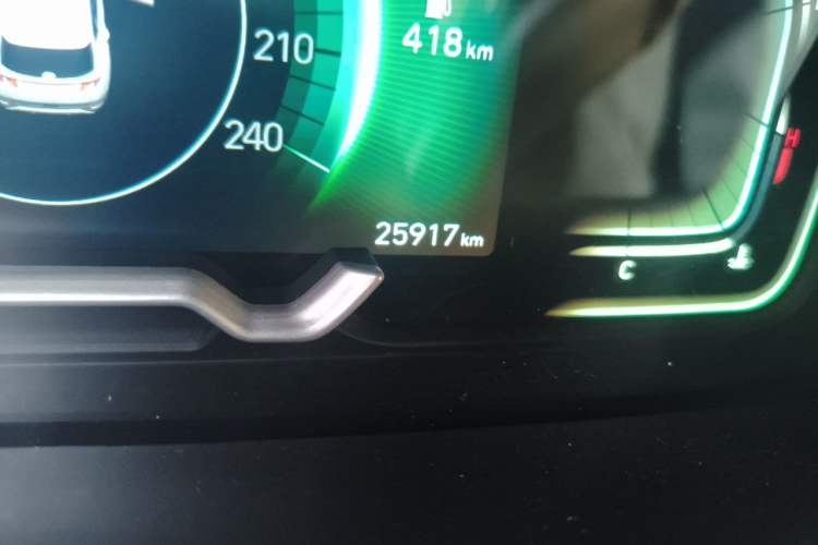 Used Hyundai Tucson 2021 Tucson L 1.5T DCT GLX Elite Edition Odometer Close Up