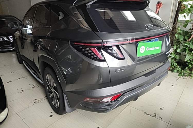 Used Hyundai Tucson 2021 Tucson L 1.5T DCT GLX Elite Edition Rear Left 45 Deg